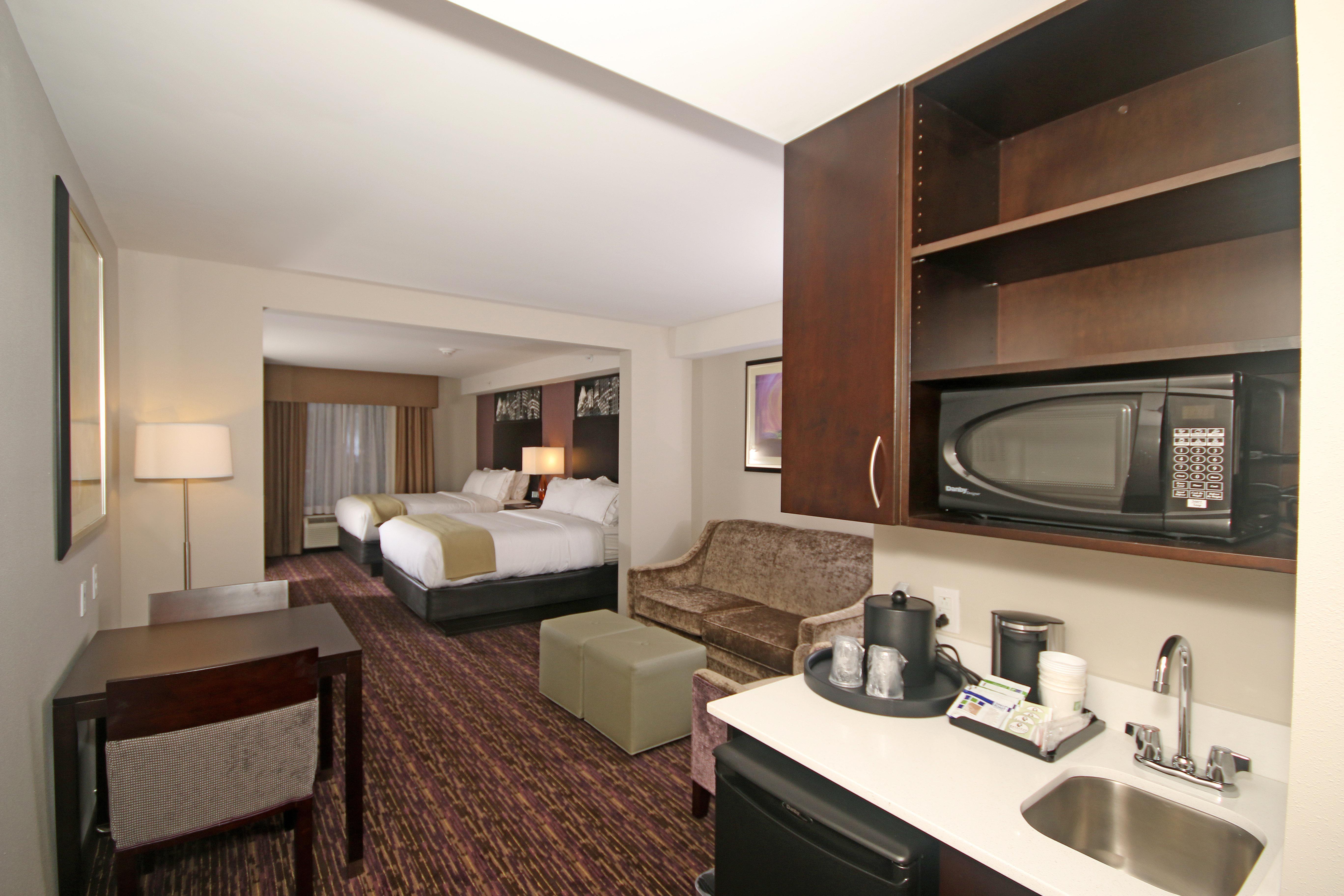 Holiday Inn Express & Suites Charlotte North By Ihg Exterior photo